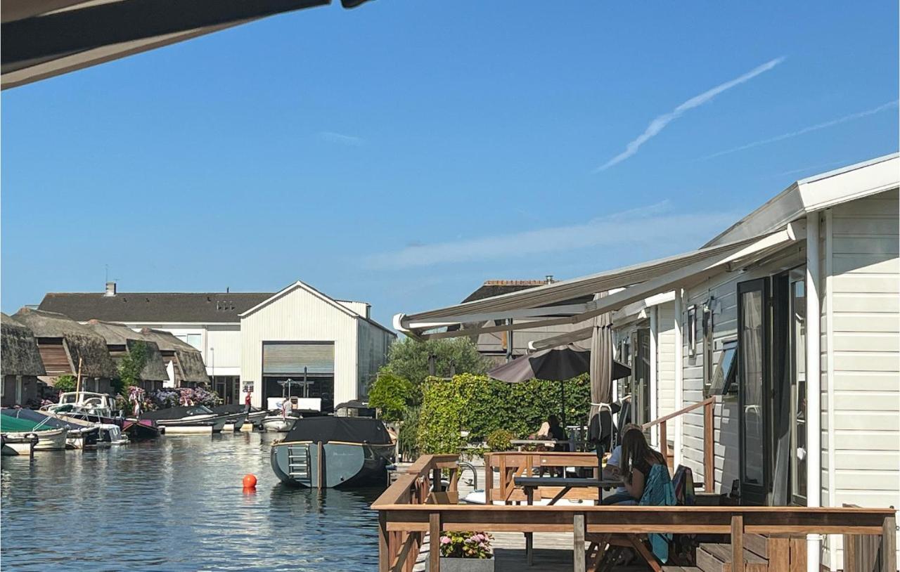 Nice home in Breukelen with 2 Bedrooms&WiFi Buitenkant foto